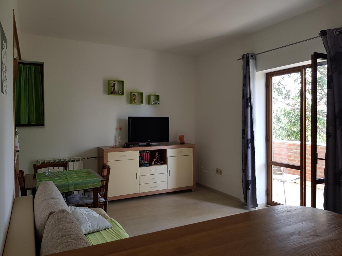 Apartments Milica Umag Luaran gambar