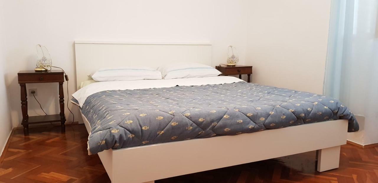 Apartments Milica Umag Luaran gambar